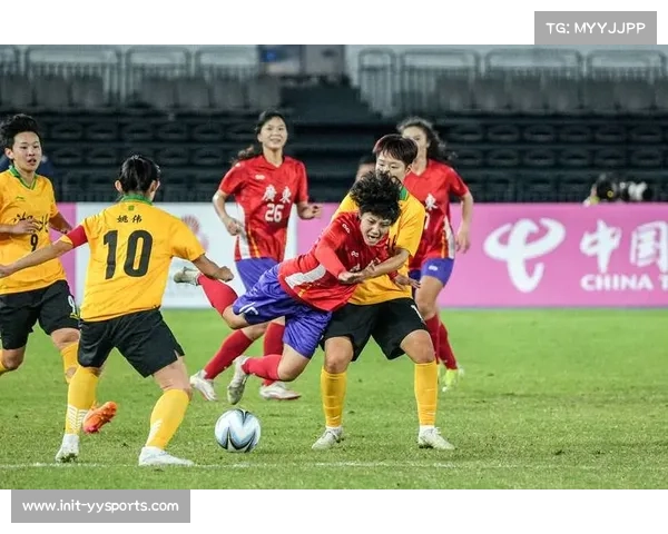 李红回顾奥运银牌战：点球决胜虽败，团队凝聚力已达新高